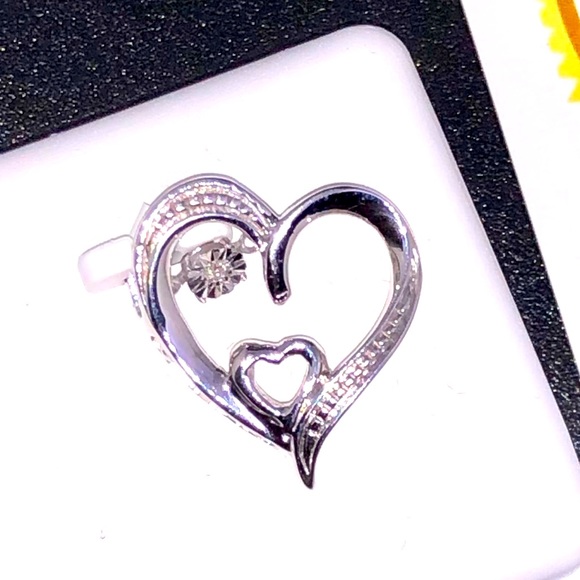 DANCING DIAMOND Heart Pendant Designer WATCH VIDEO - Picture 1 of 3